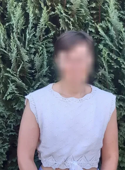 Fatima, 27