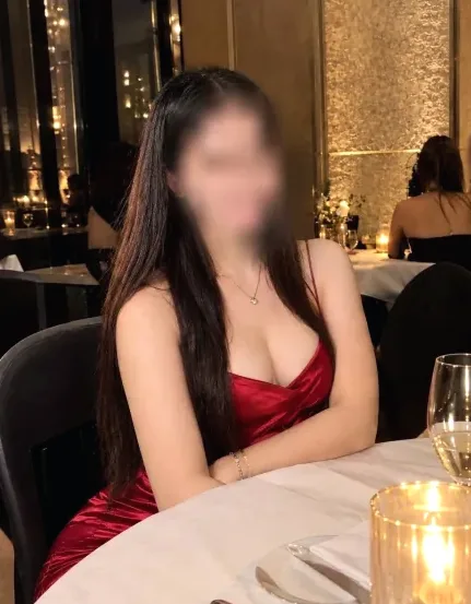 Gunilla, 30