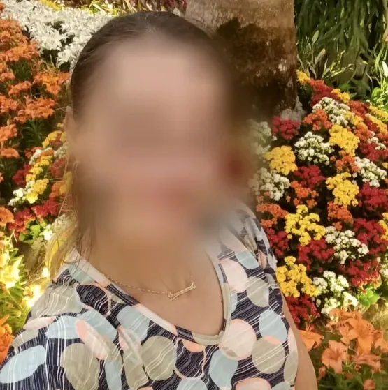 Jenny, 33