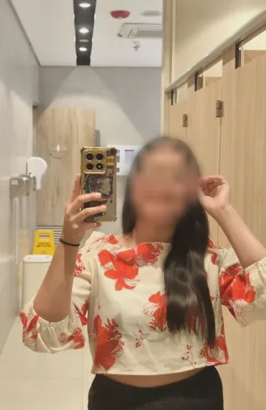 Thea, 31